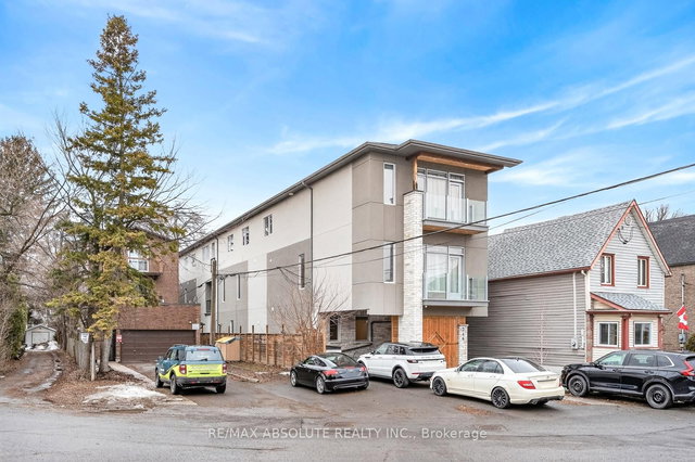 246 Westhaven Crescent