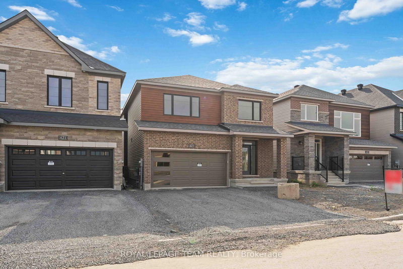 623 IDYLLIC Terr, Ottawa, K4A 5N9 | Image 2
