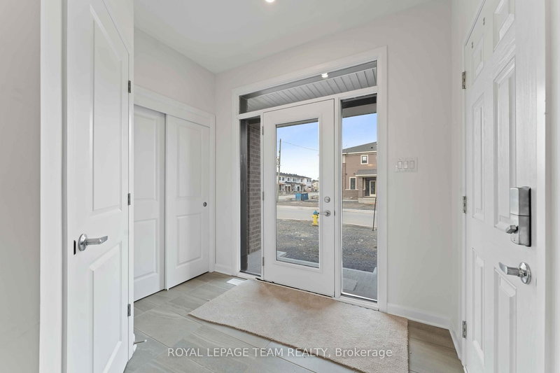 623 IDYLLIC Terr, Ottawa, K4A 5N9 | Image 3