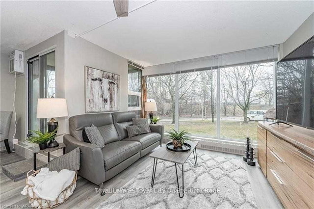 105 - 19 Woodlawn Road E