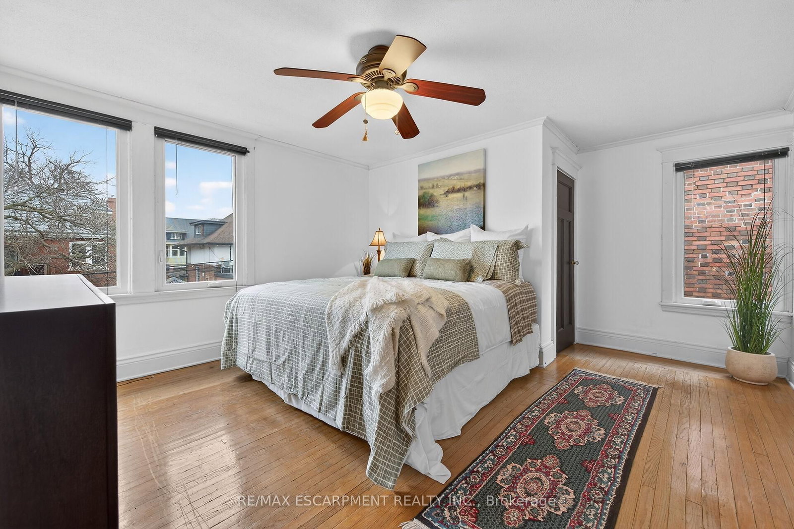 Detached House for sale at 151 Holton Avenue, Hamilton, Ontario, L8M 2L6 - St. Clair - MLS: X12948454