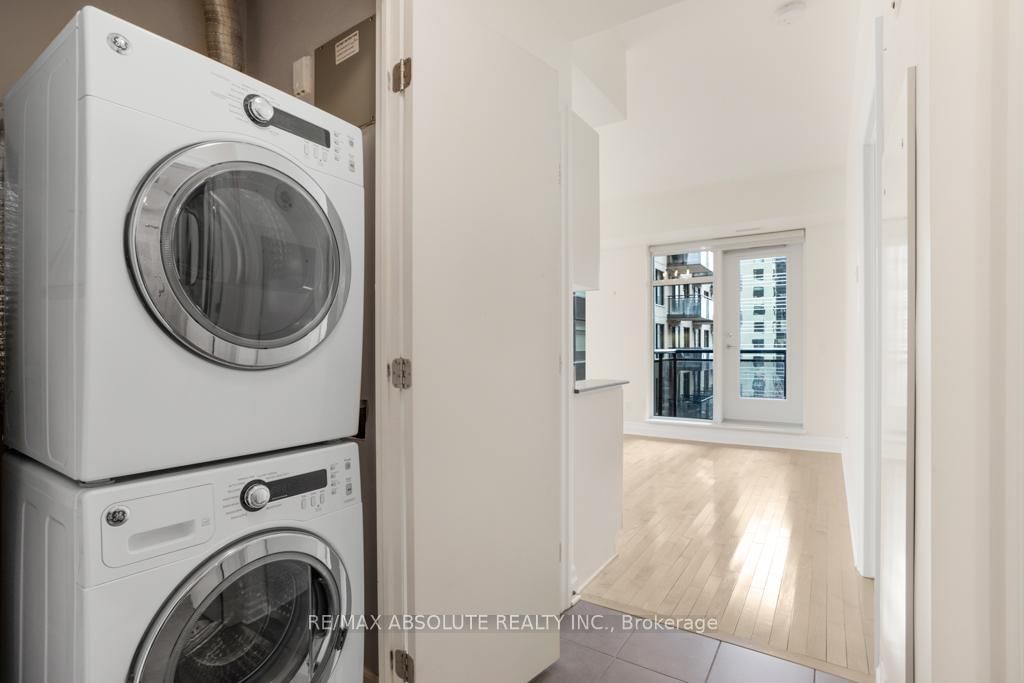 245 Kent Street, Unit 508 - Photo 12