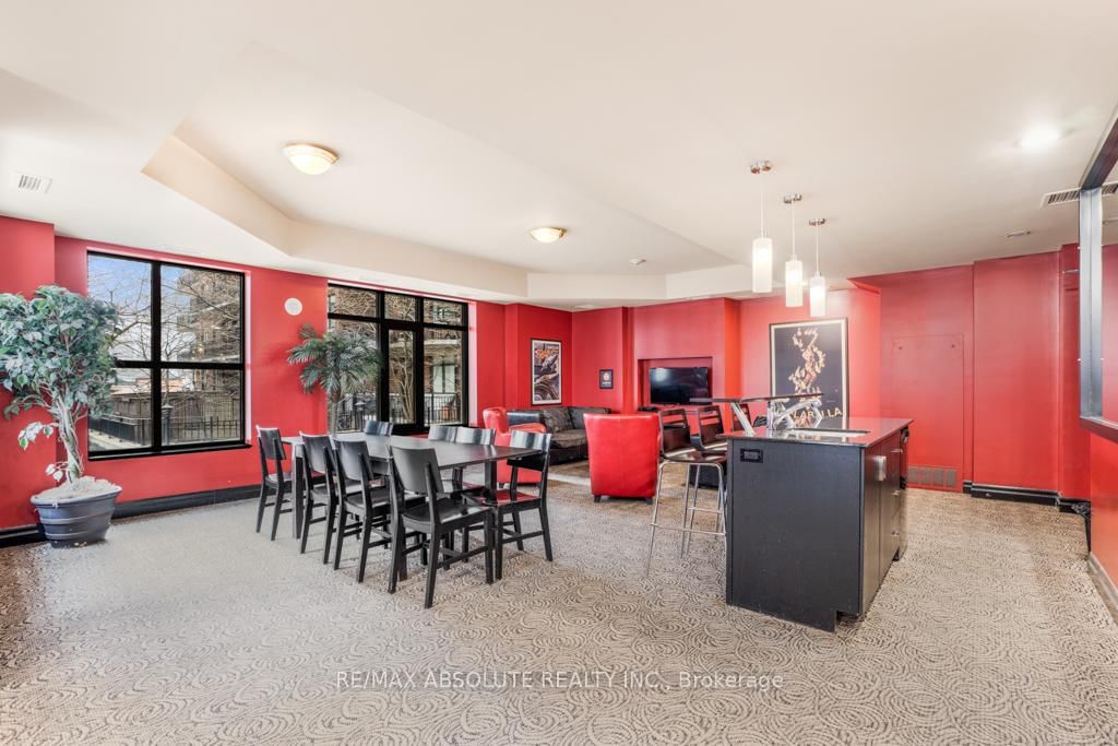 245 Kent Street, Unit 508 - Photo 16