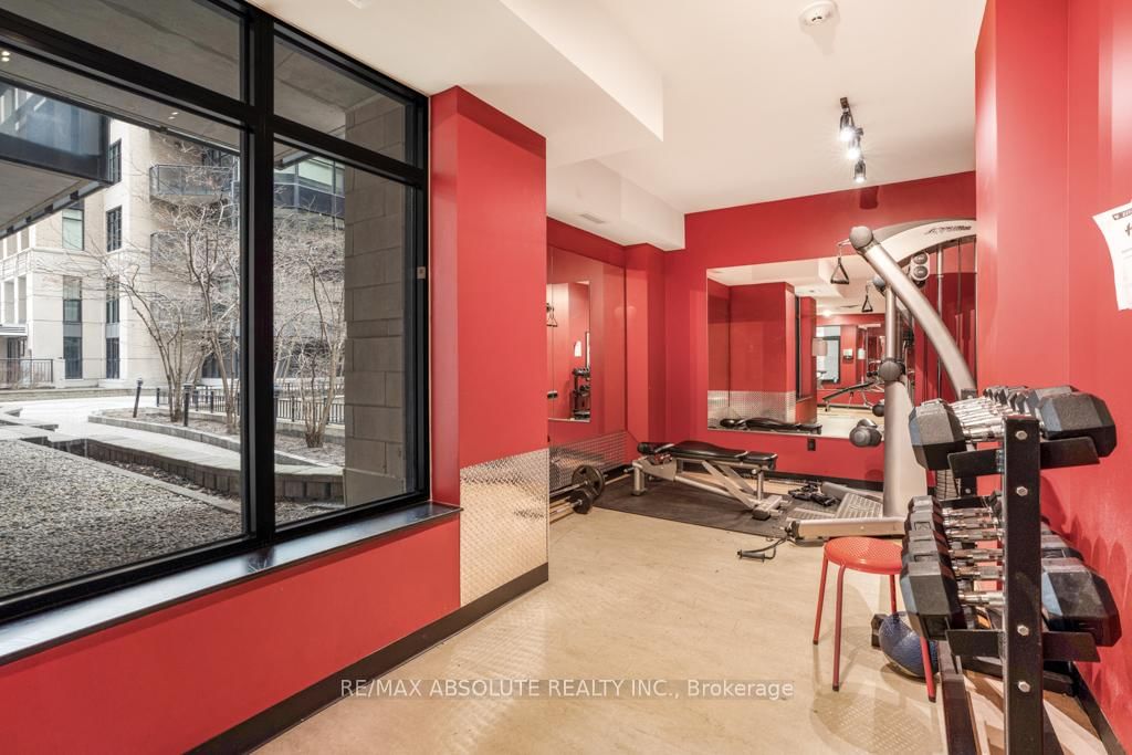 245 Kent Street, Unit 508 - Photo 17