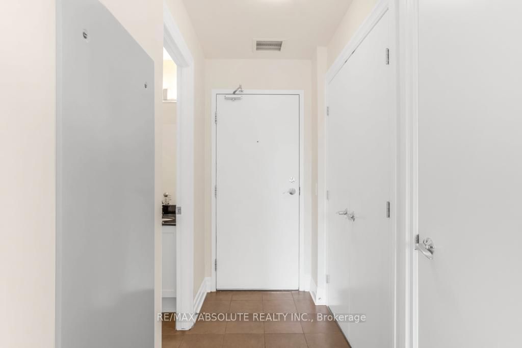 245 Kent Street, Unit 508 - Photo 4