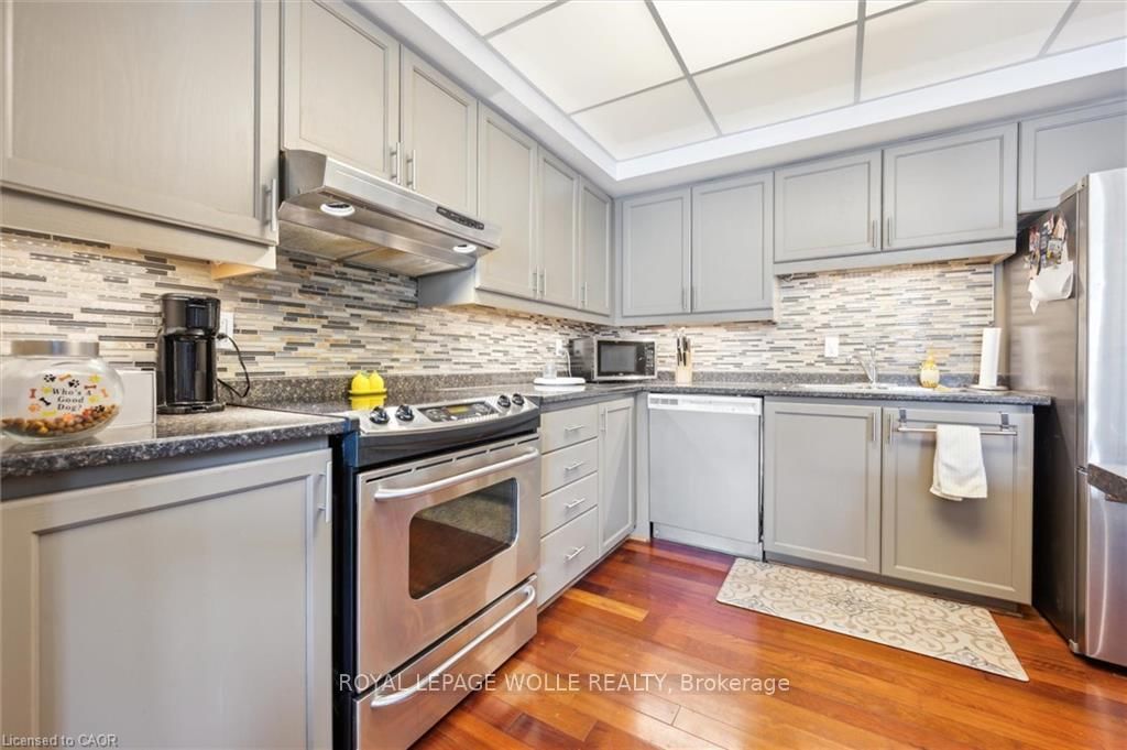 3267 King Street E, Unit 204 - Photo 12