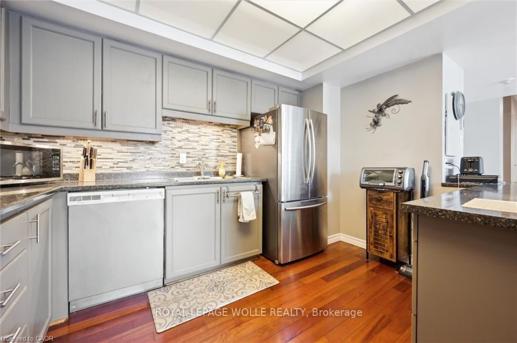 3267 King Street E, Unit 204 - Photo 13