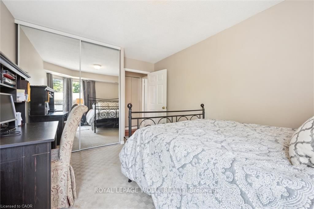 3267 King Street E, Unit 204 - Photo 19