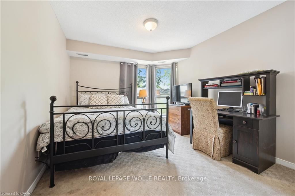 3267 King Street E, Unit 204 - Photo 20