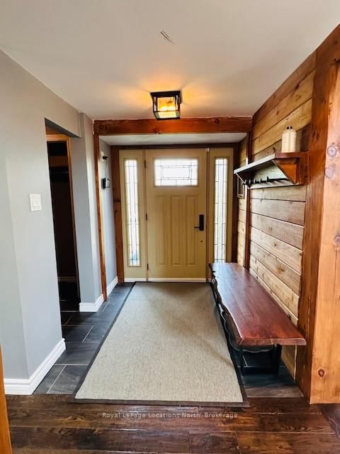 230 Grey Road 21 Rd, Blue Mountains, L9Y 0K8 | Image 2