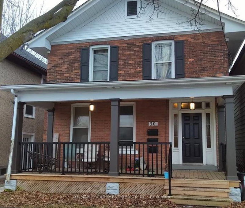 home for lease on 2-20 Hetherington Street