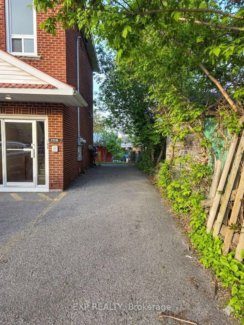 1119 Merivale Rd, Ottawa, K1Z 6B1 | Image 3