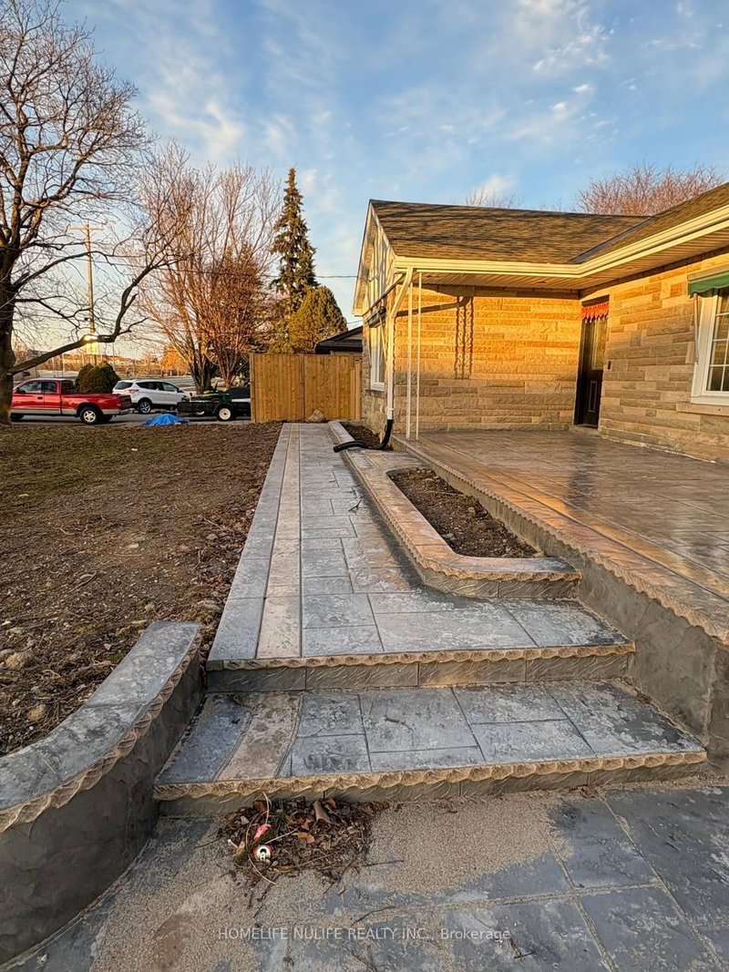 Basement - 188 Parkside Dr, Hamilton, L8B 0Y8 | Image 2