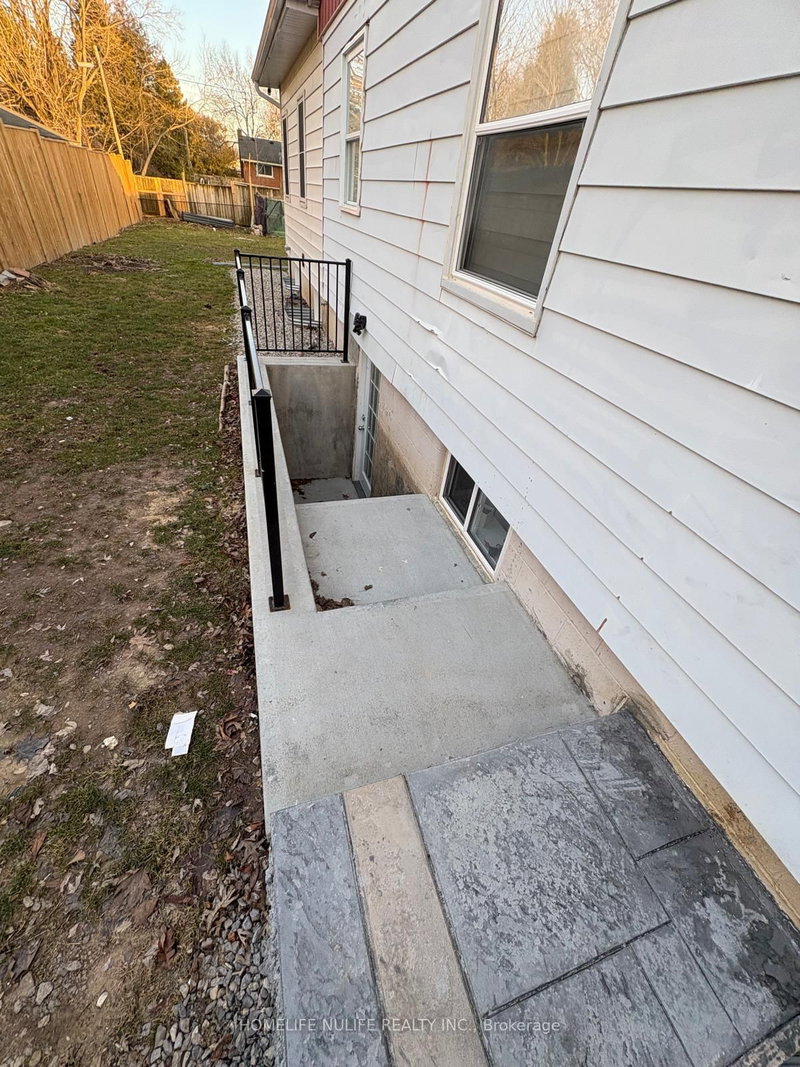 Basement - 188 Parkside Dr, Hamilton, L8B 0Y8 | Image 3