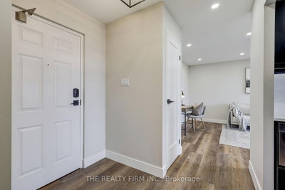 135 baseline Road W • #910 • London South, ON photo 2