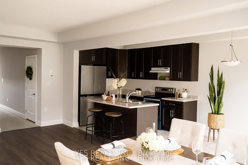 home for lease on 36 Bur Oak Drive