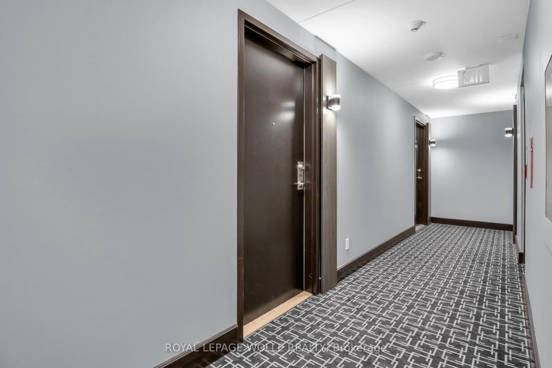 904 - 144 Park St, Waterloo, N2L 0B6 | Image 2