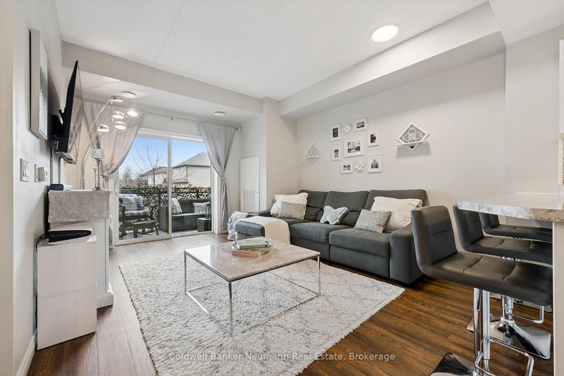 7 Kay Cres #106, Guelph, Ontario