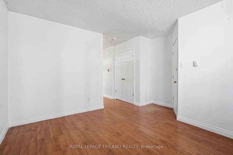 1 - 715 King St, London East, N5W 2X2 | Image 2