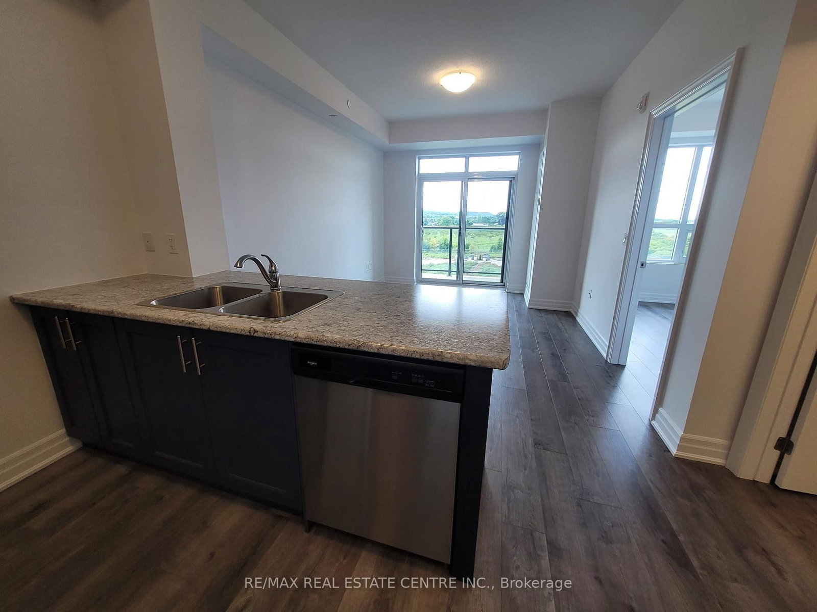 5055 GREENLANE Road, Unit 501 - Photo 11