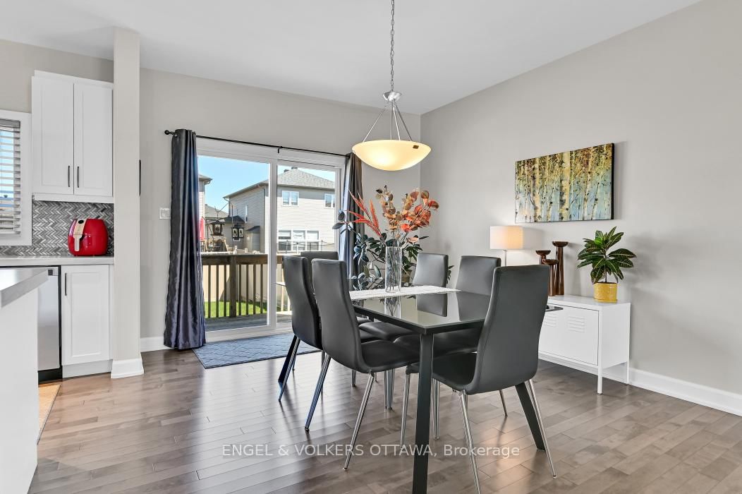 Detached House for sale at 313 St Tropez Street, Russell, Ontario, K0A 1W0 - Embrun - MLS: X12950088