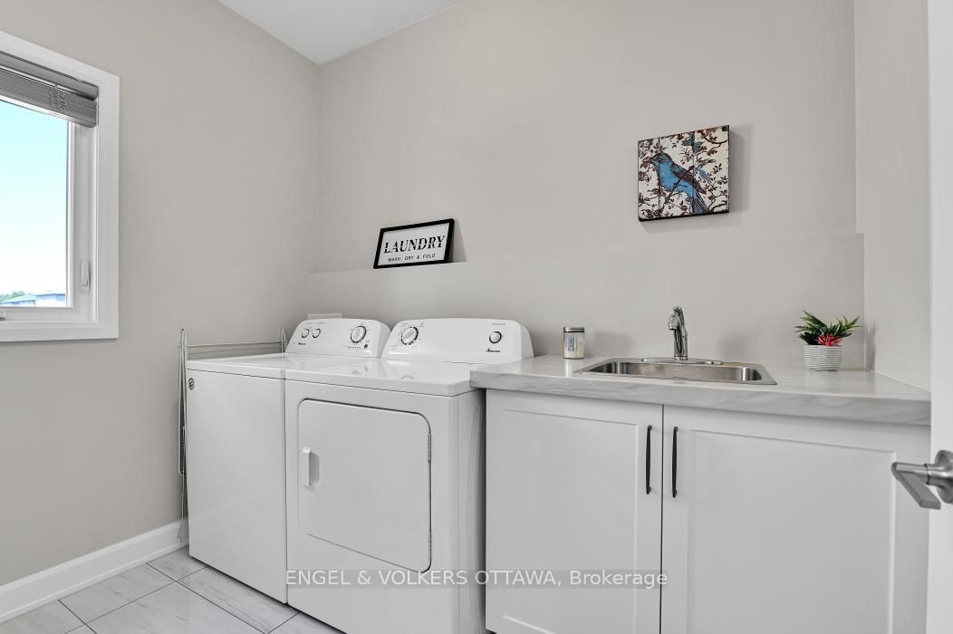 Detached House for sale at 313 St Tropez Street, Russell, Ontario, K0A 1W0 - Embrun - MLS: X12950088