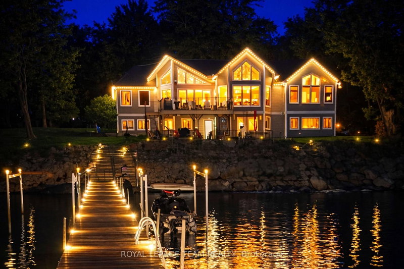 3778 Armitage Ave, Ottawa, K0A 1T0 | Image 2