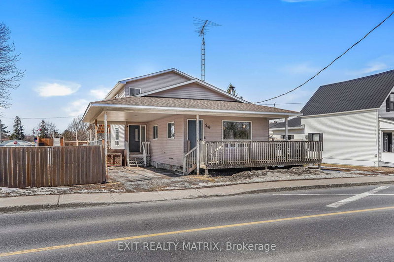 home for sale on 24 Main Street N