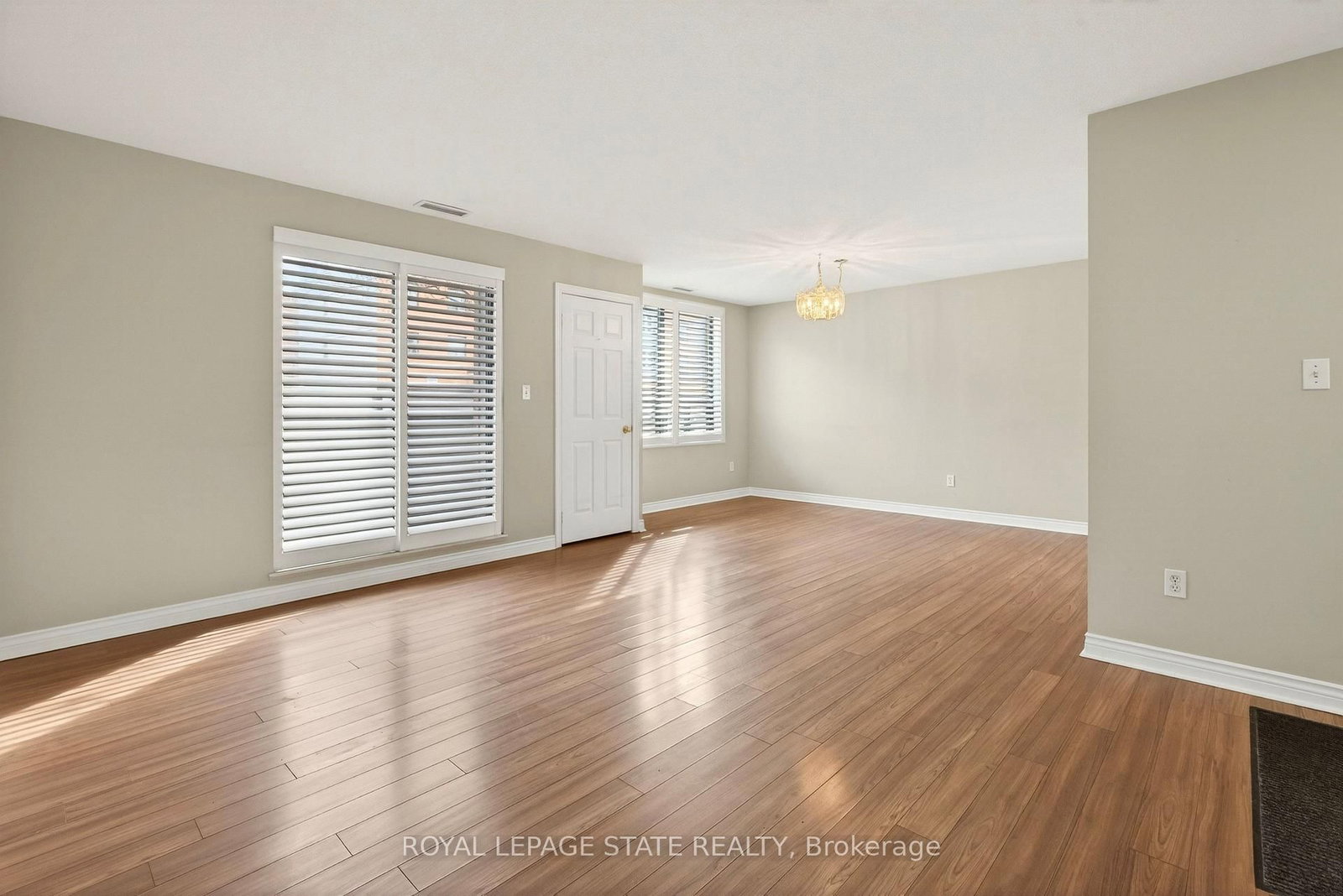 Condo for sale at 101-8 Main Street, Hamilton, Ontario, L9H 2P6 - Dundas - MLS: X12950370