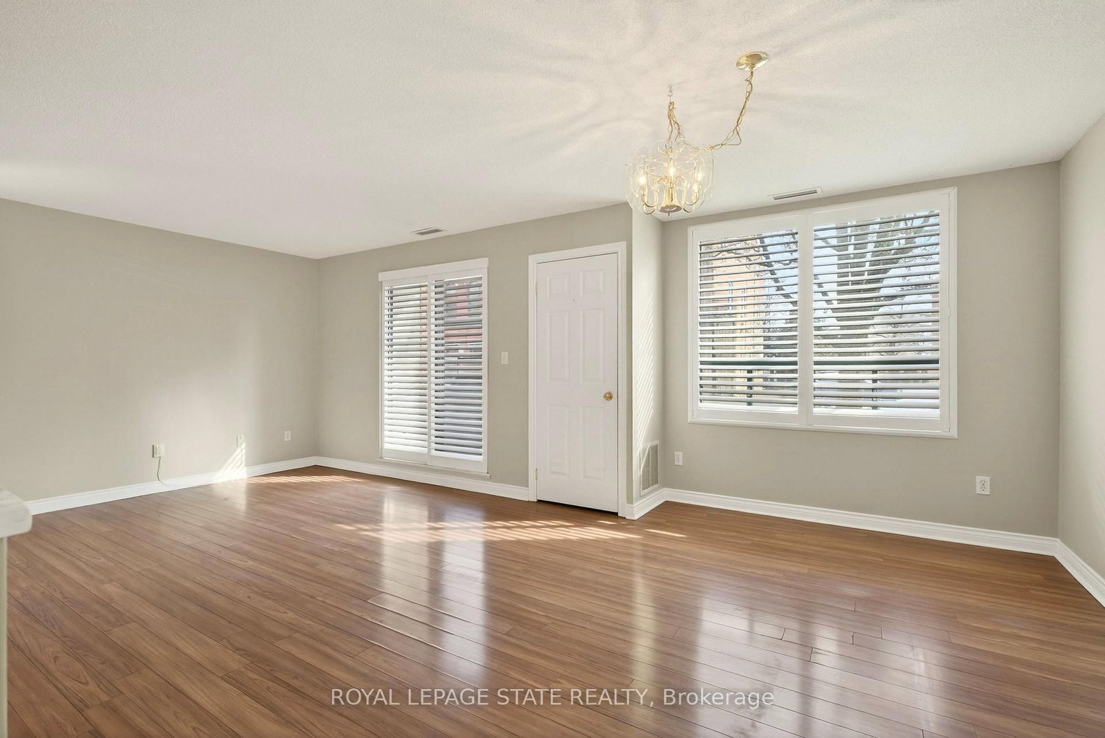 Condo for sale at 101-8 Main Street, Hamilton, Ontario, L9H 2P6 - Dundas - MLS: X12950370