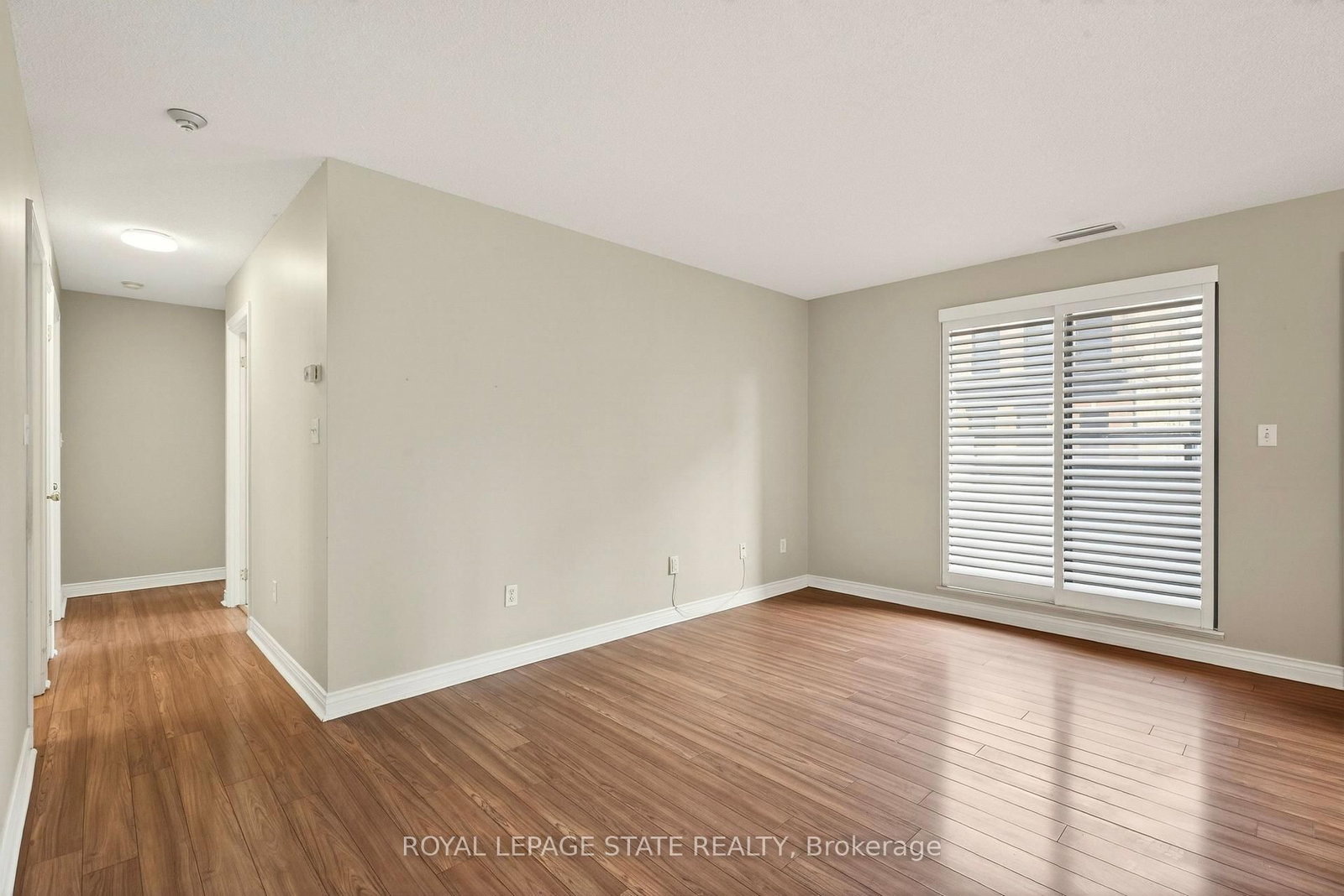 Condo for sale at 101-8 Main Street, Hamilton, Ontario, L9H 2P6 - Dundas - MLS: X12950370