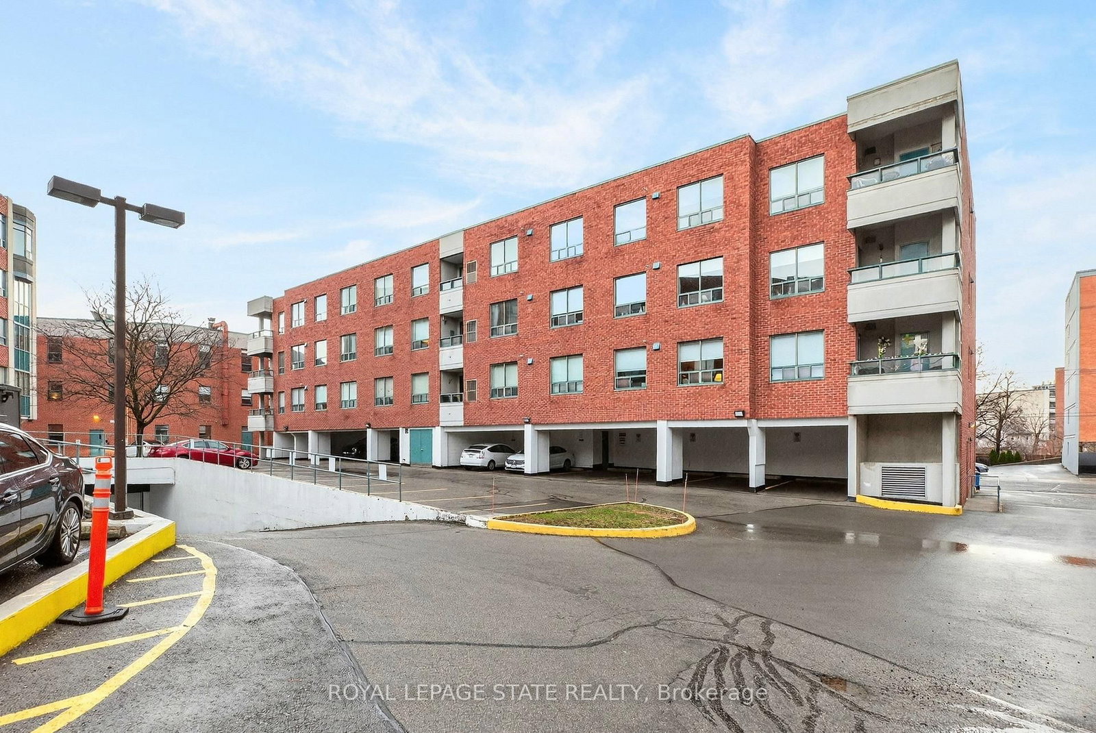 Condo for sale at 101-8 Main Street, Hamilton, Ontario, L9H 2P6 - Dundas - MLS: X12950370
