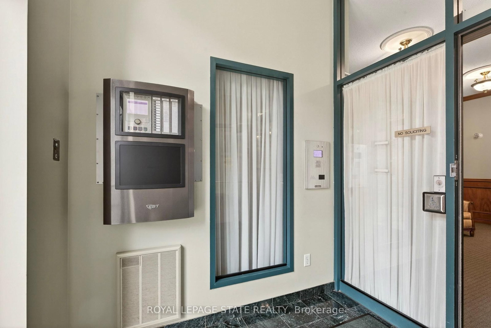 Condo for sale at 101-8 Main Street, Hamilton, Ontario, L9H 2P6 - Dundas - MLS: X12950370