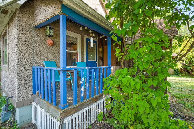 105 Weir Road