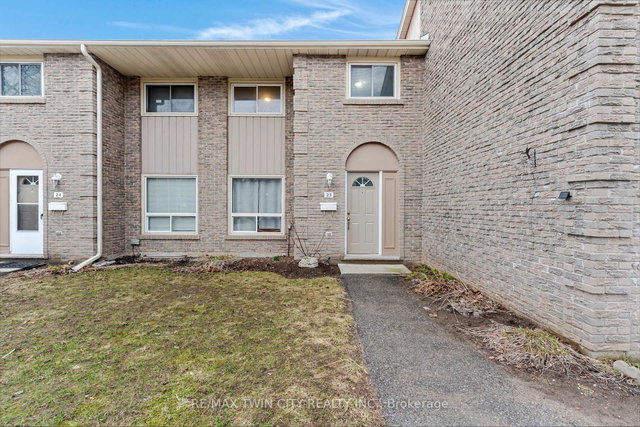 23 - 25 Upper Canada Drive