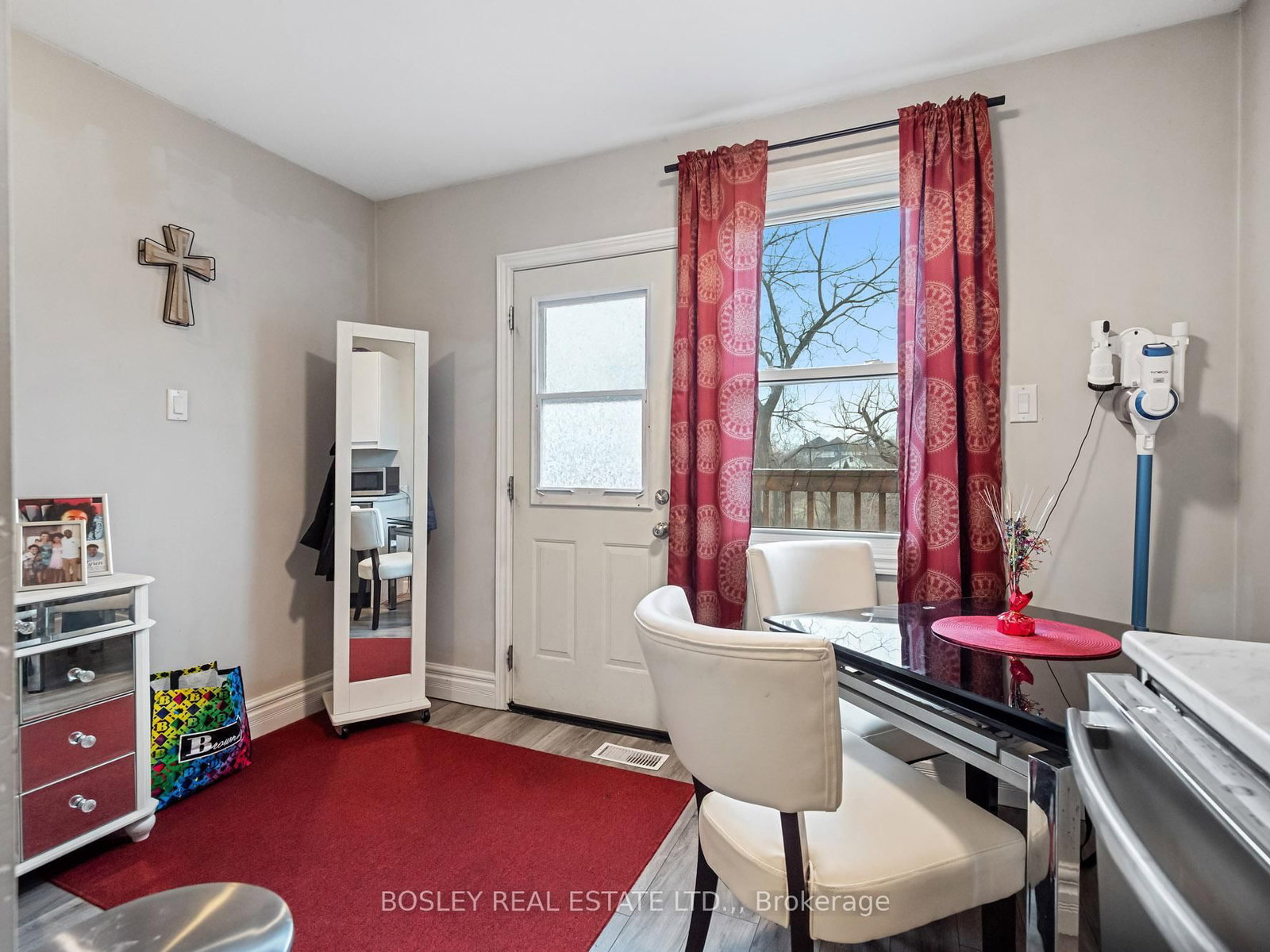121 Oakdale Avenue - Photo 14