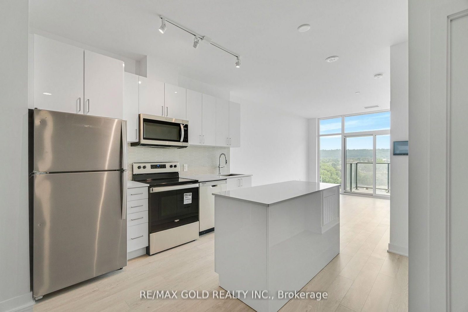 Condo for sale at 803-2782 Barton Street, Hamilton, Ontario, L8E 0L3 - Riverdale - MLS: X12950522