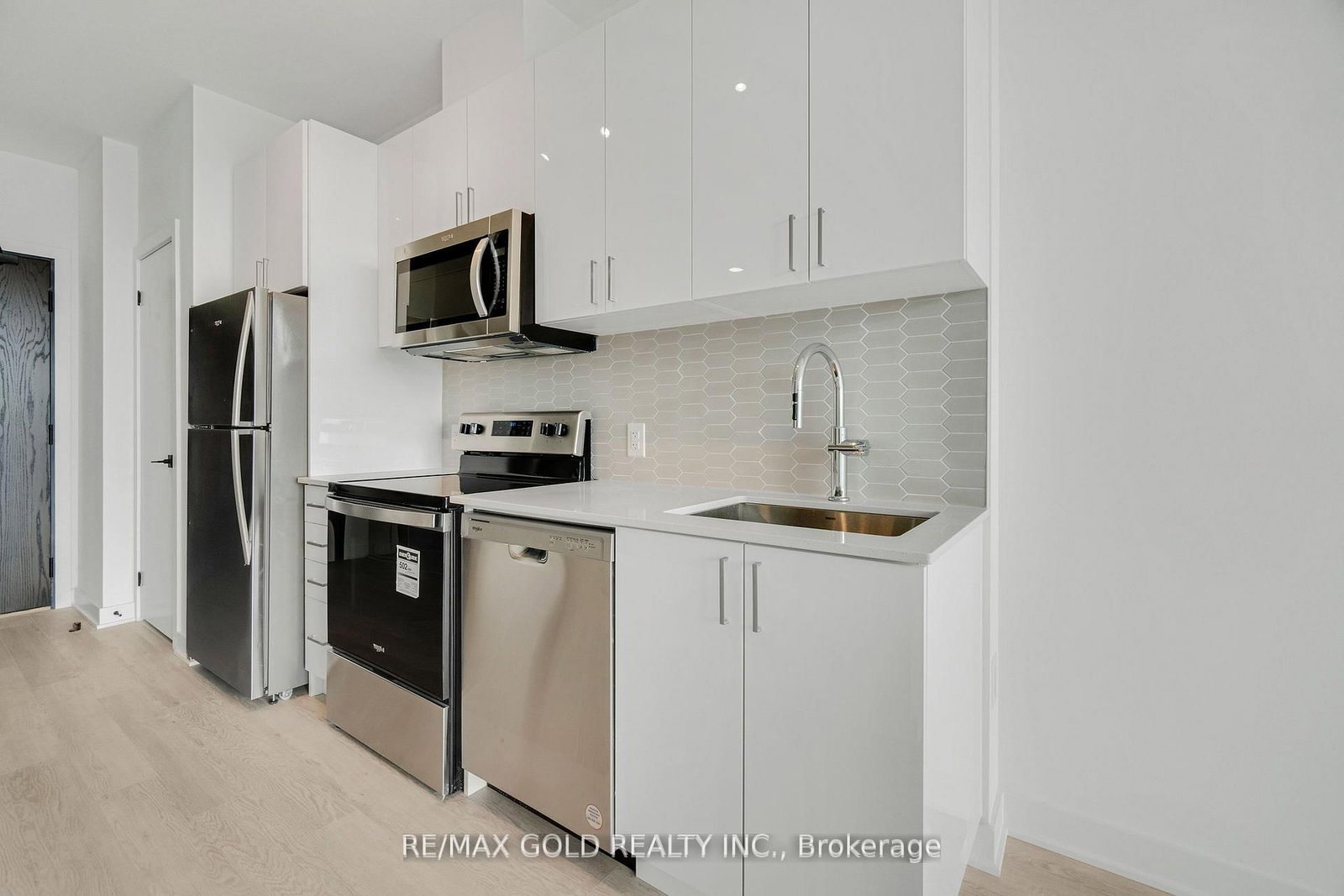 Condo for sale at 803-2782 Barton Street, Hamilton, Ontario, L8E 0L3 - Riverdale - MLS: X12950522