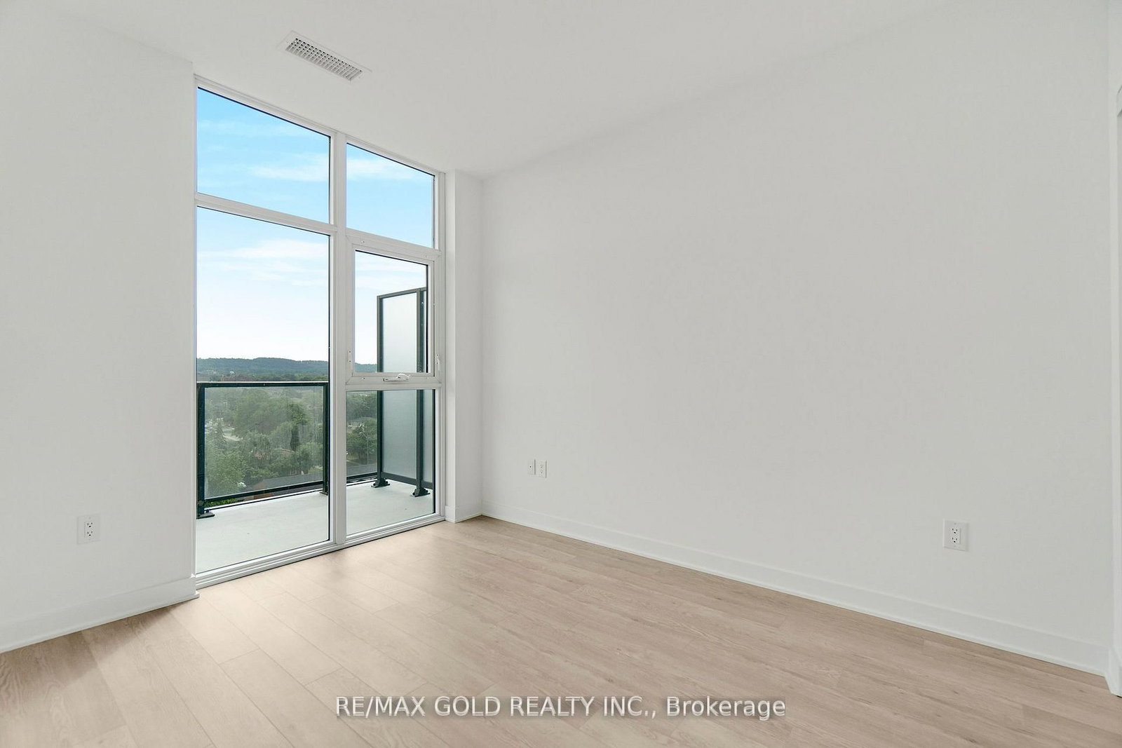 Condo for sale at 803-2782 Barton Street, Hamilton, Ontario, L8E 0L3 - Riverdale - MLS: X12950522