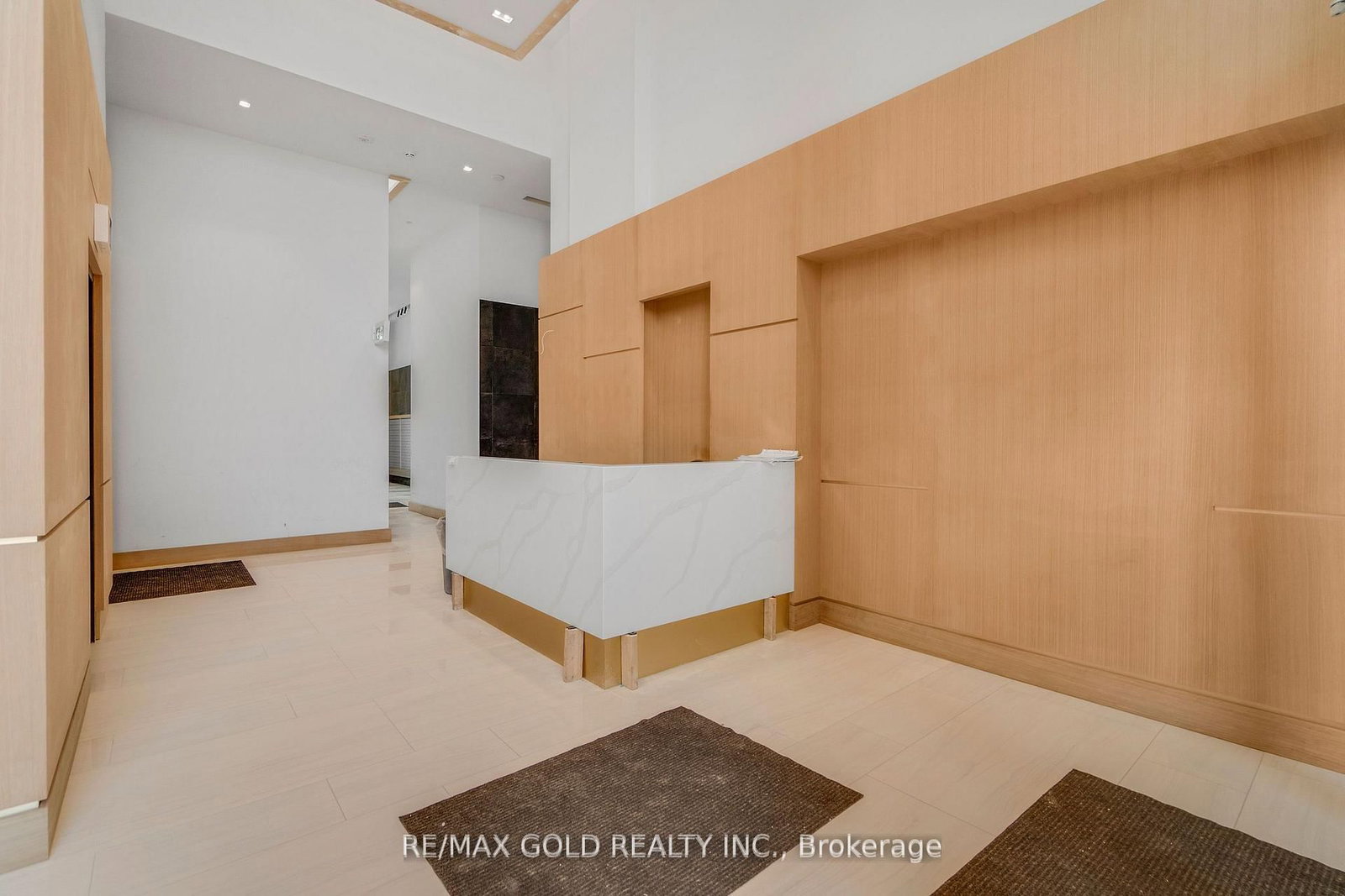 Condo for sale at 803-2782 Barton Street, Hamilton, Ontario, L8E 0L3 - Riverdale - MLS: X12950522