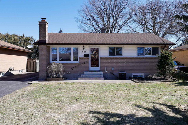 1911 CRYSTAL Crescent