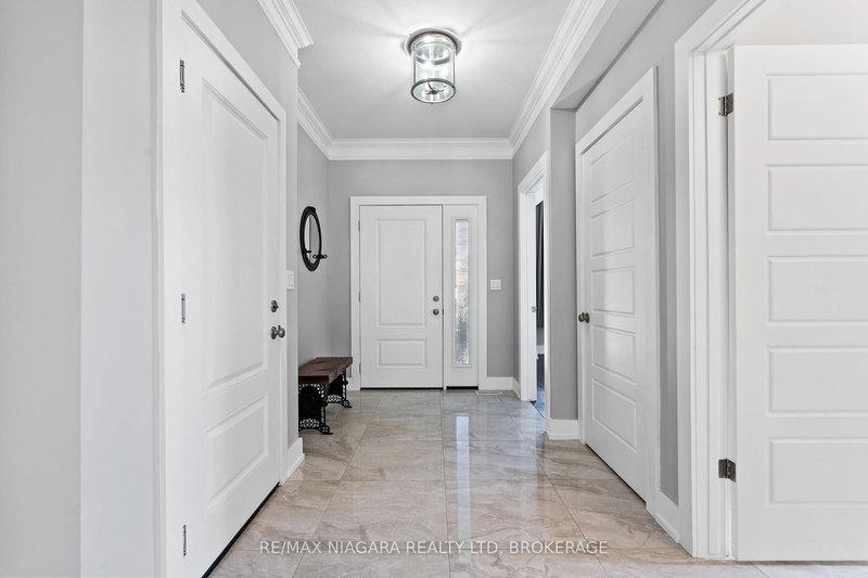 30 Renfield St, Port Colborne, L3K 0A7 | Image 2