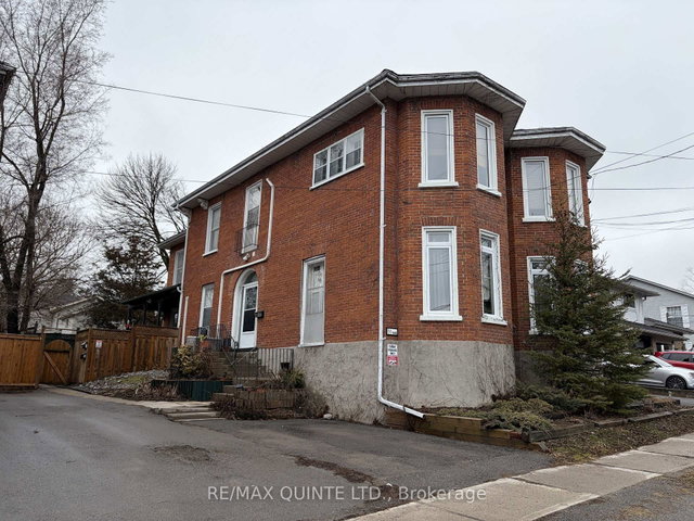 B - 186 Albert Street