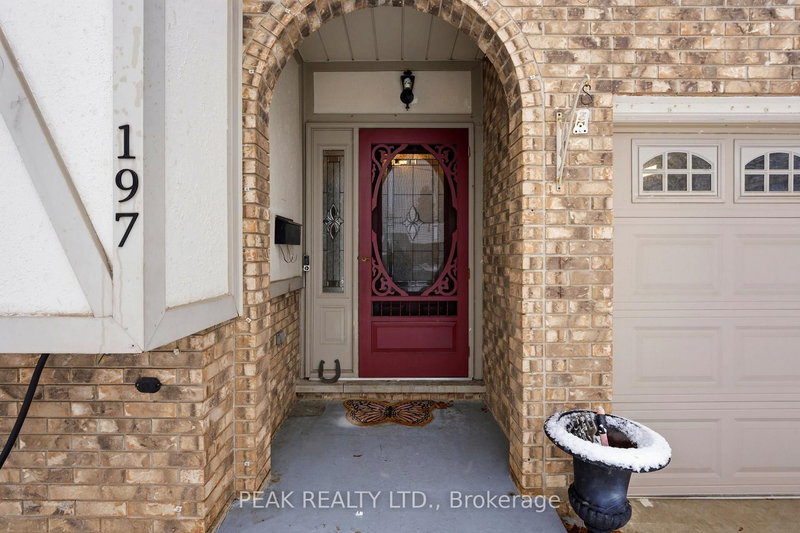197 Hanover Pl, Hamilton, L8K 6B4 | Image 3