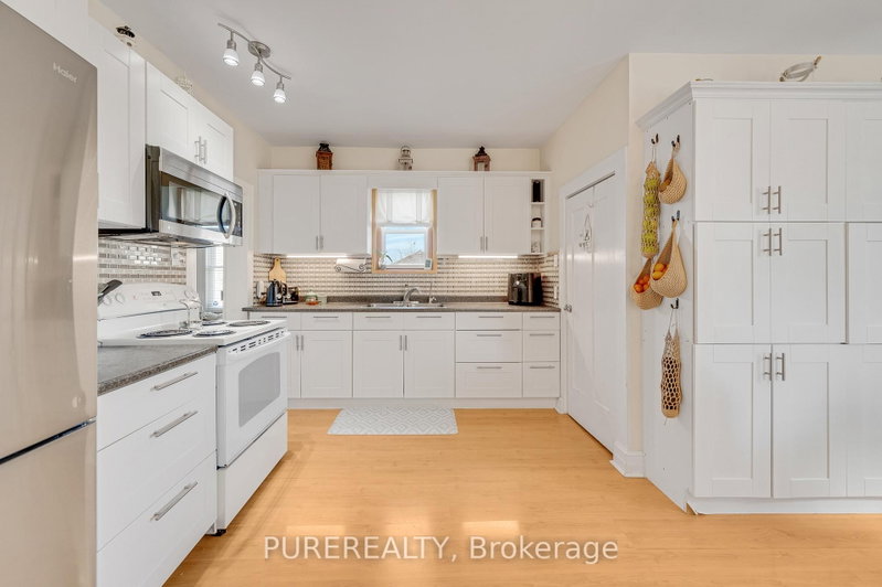 2330 Wilson Street W
