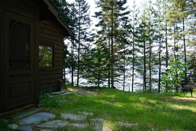 1173 Highway 60 • South Algonquin, ON photo 8