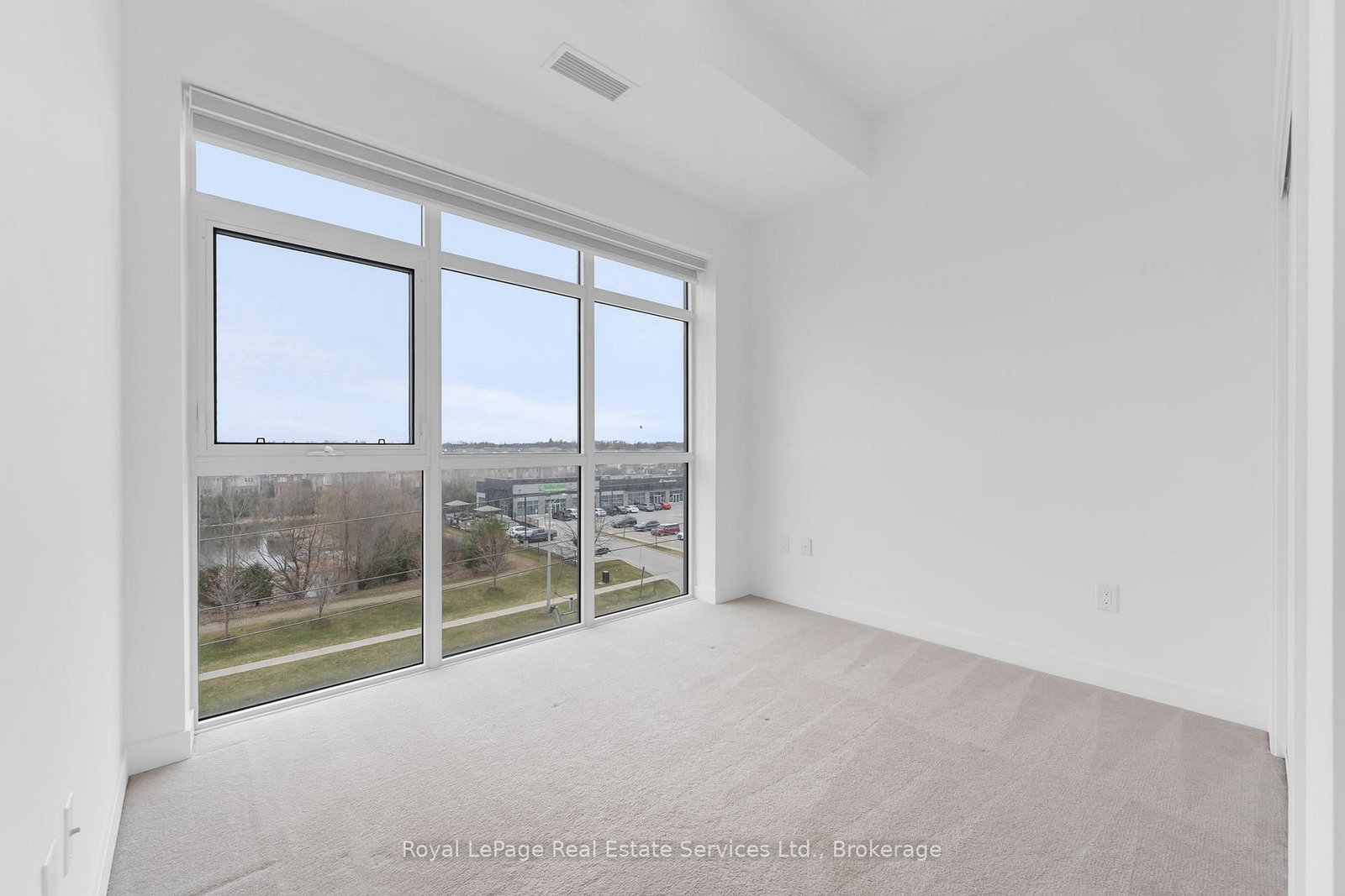 470 Dundas Street, Unit 502 - Photo 8
