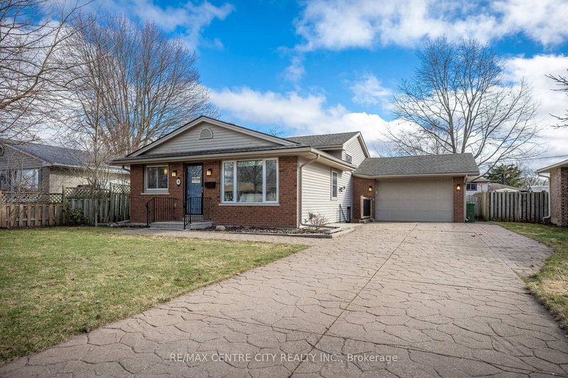 home for sale on 18 HIGHVIEW Drive
