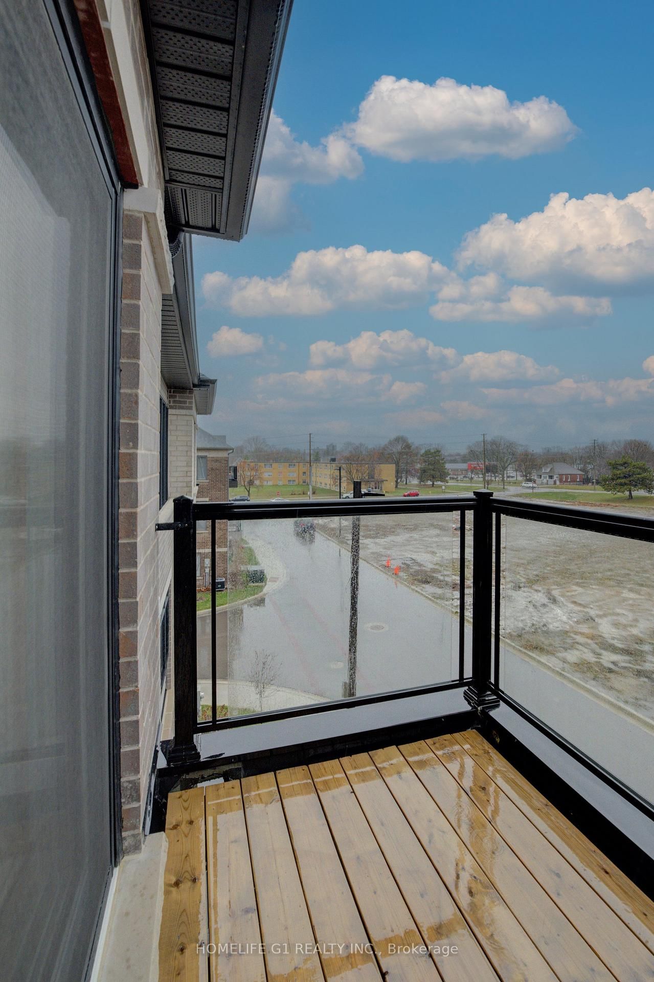 585 Colborne Street E, Unit 611 - Photo 39