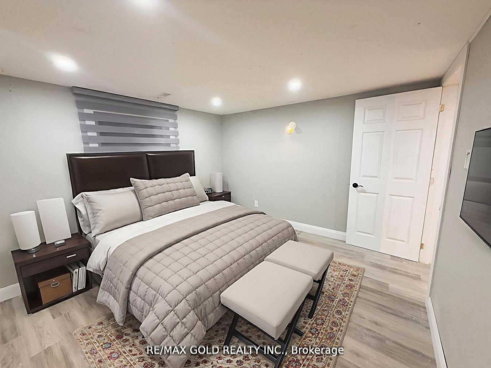 156 Mooregate Crescent, Unit Lower - Photo 21